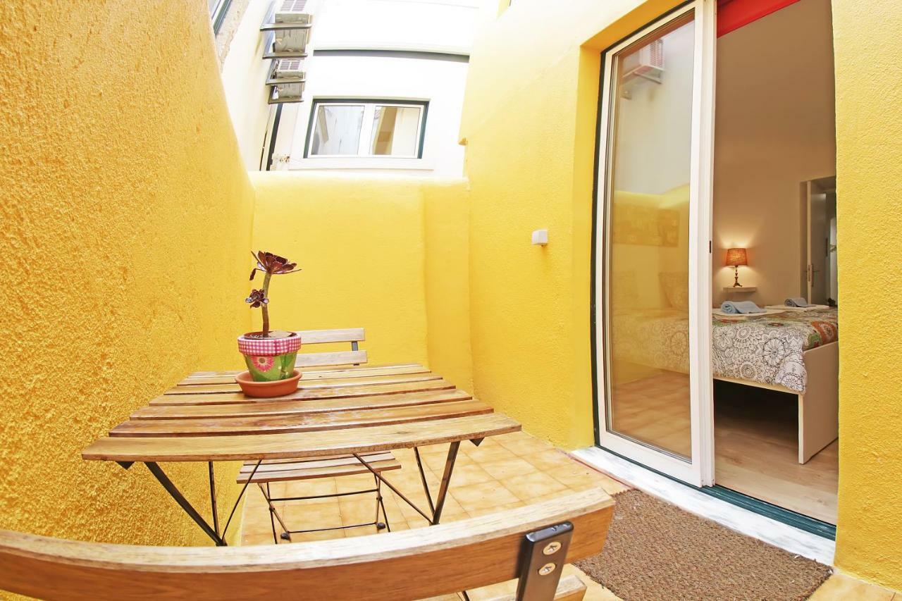 Romantichome At Alfama'S Heart Lisbona Esterno foto